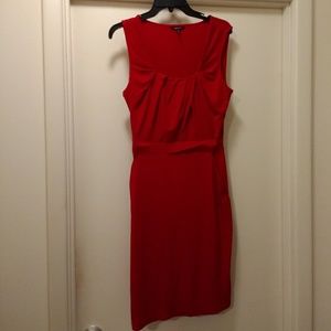 Classy Red Daisy Fuentes Dress
